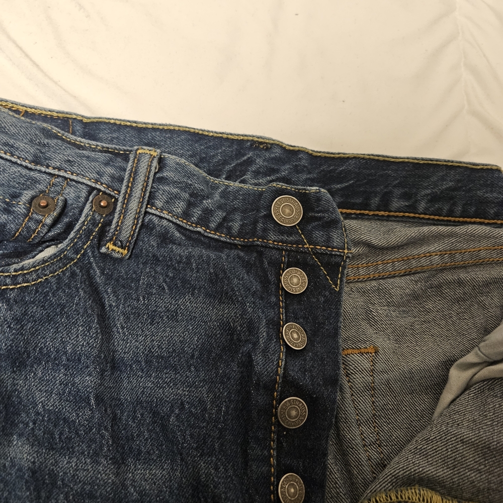 Vintage Levis 501 XX "R" tag Button Fly Denim Jeans Mens